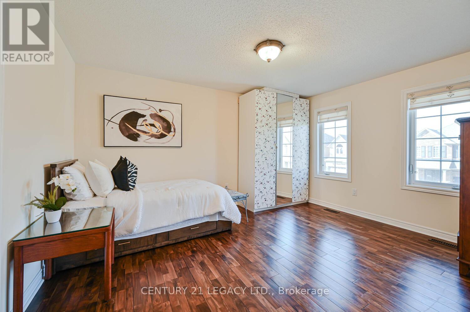 58 Gamson Crescent, Brampton, Ontario  L6R 0V6 - Photo 32 - W12217854