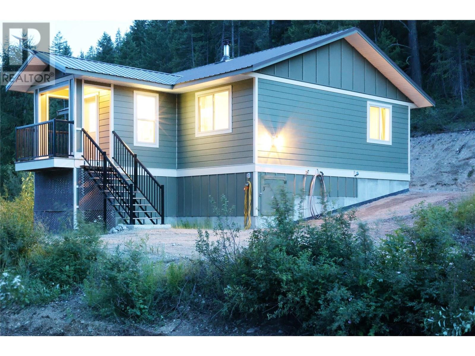3445 Blythe-Rhone Road, Westbridge, British Columbia  V0H 1Y0 - Photo 14 - 10332849