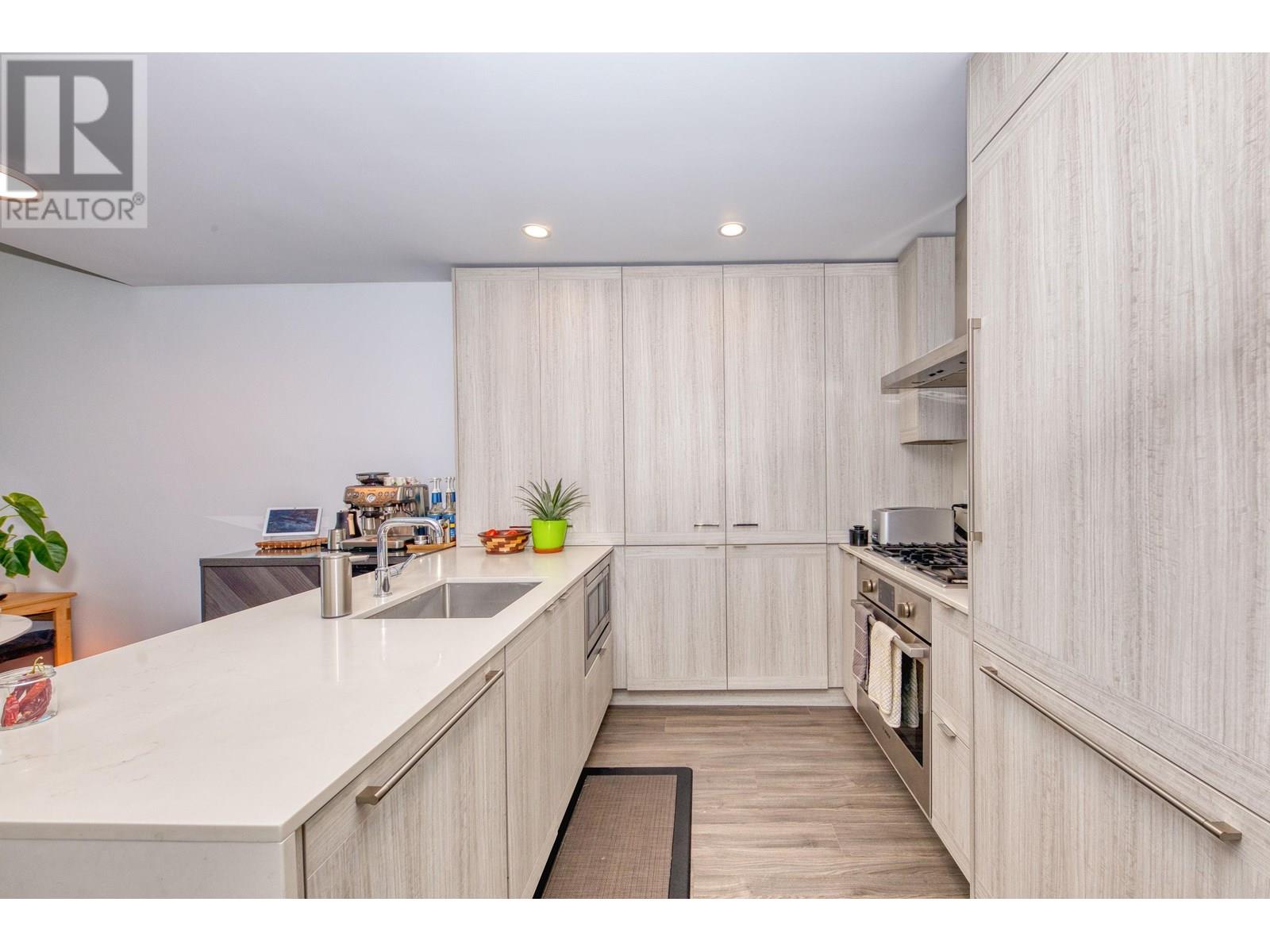 Th307 2351 Beta Avenue, Burnaby, British Columbia  V5C 0M2 - Photo 14 - R3003619
