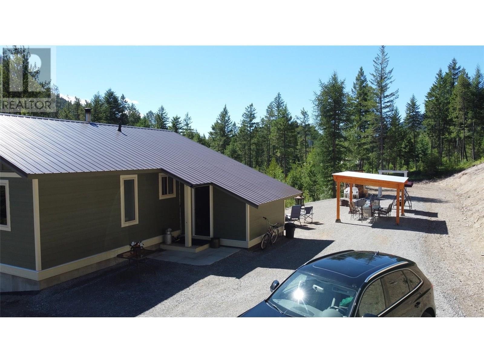 3445 Blythe-Rhone Road, Westbridge, British Columbia  V0H 1Y0 - Photo 9 - 10332849