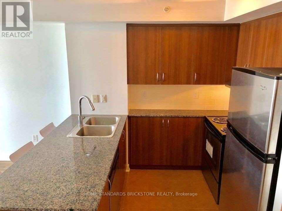 2105 - 5740 Yonge Street, Toronto, Ontario  M2M 0B1 - Photo 9 - C12217901