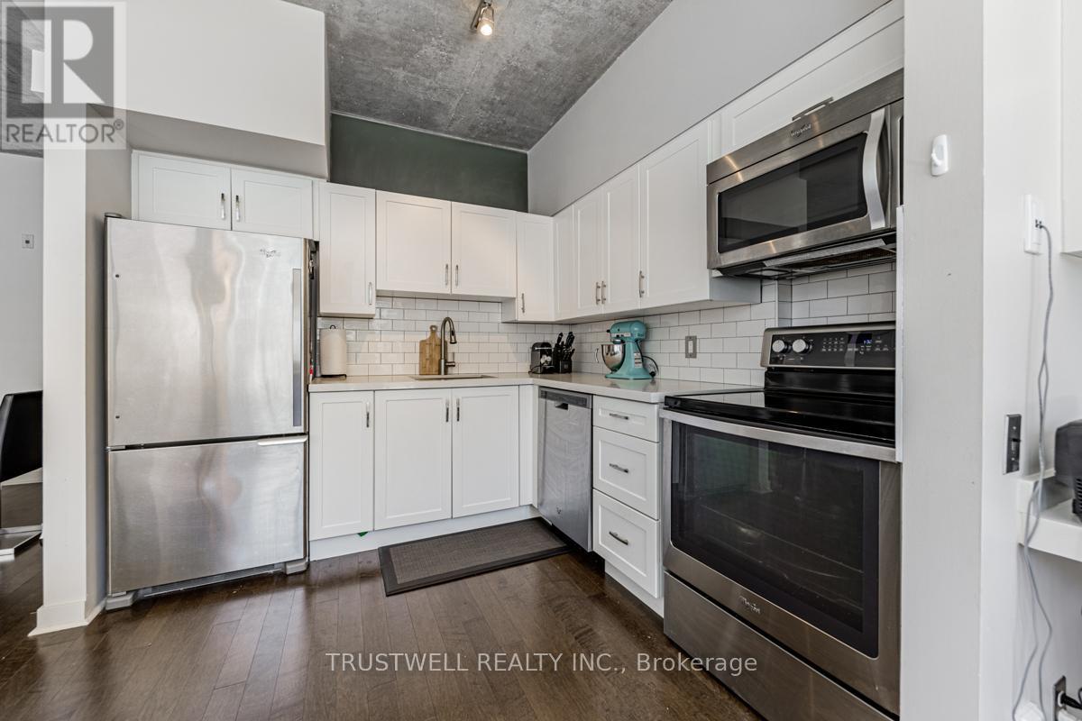 607 - 50 Camden Street, Toronto, Ontario  M5V 3N1 - Photo 9 - C12217923