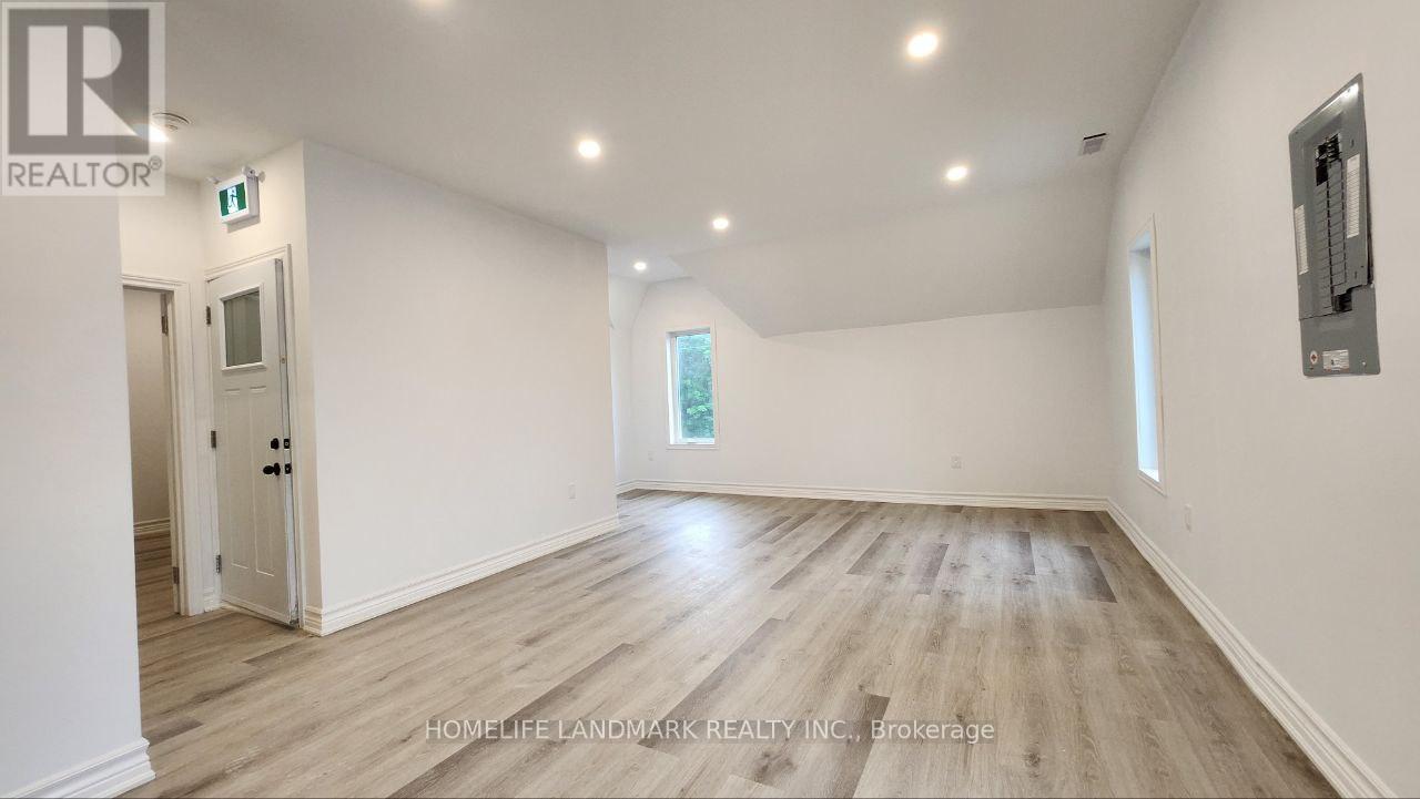 1 - 325 Simcoe Street S, Oshawa (Central), Ontario  L1H 4H9 - Photo 9 - E12217913