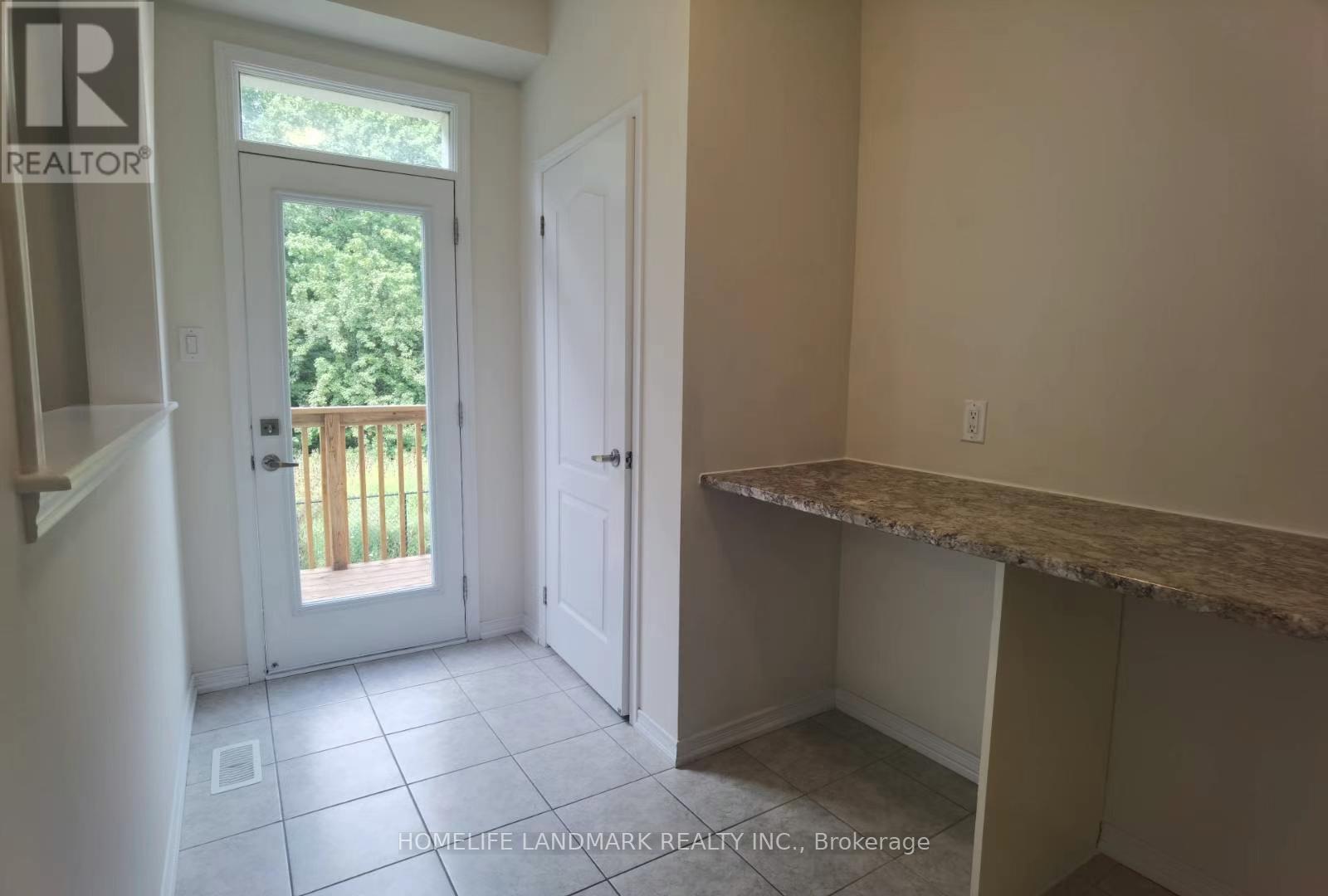 8683 Chickory Trail, Niagara Falls, Ontario  L2H 3S5 - Photo 9 - X12205562