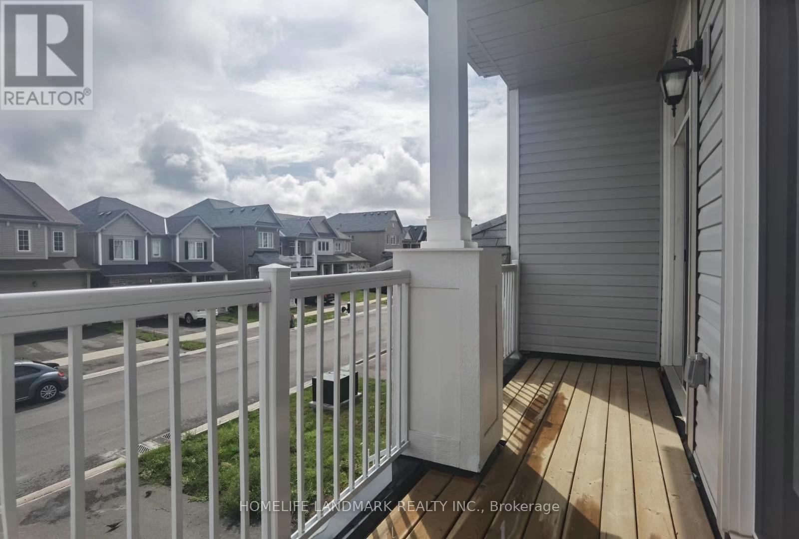 8683 Chickory Trail, Niagara Falls, Ontario  L2H 3S5 - Photo 12 - X12205562
