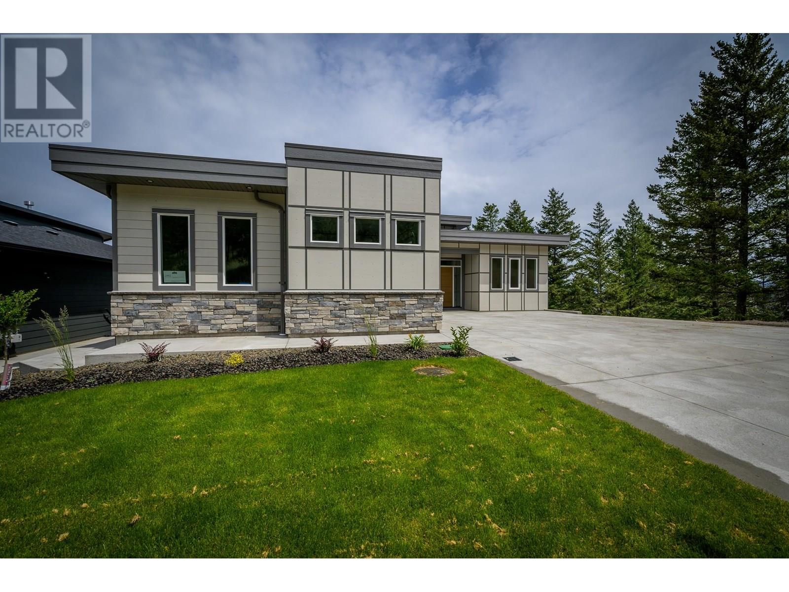 2140 LINFIELD Drive, Kamloops, British Columbia