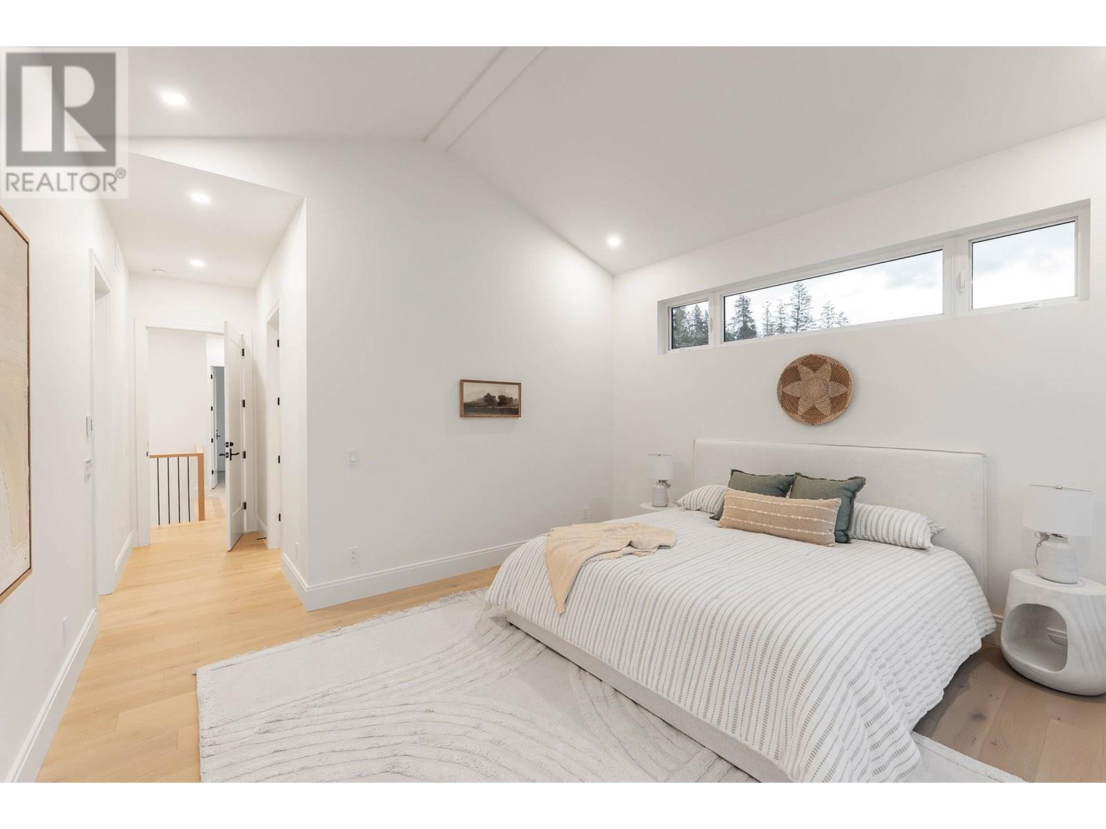 1327 Vineyard Drive, West Kelowna, British Columbia  V4T 3H9 - Photo 12 - 10352028