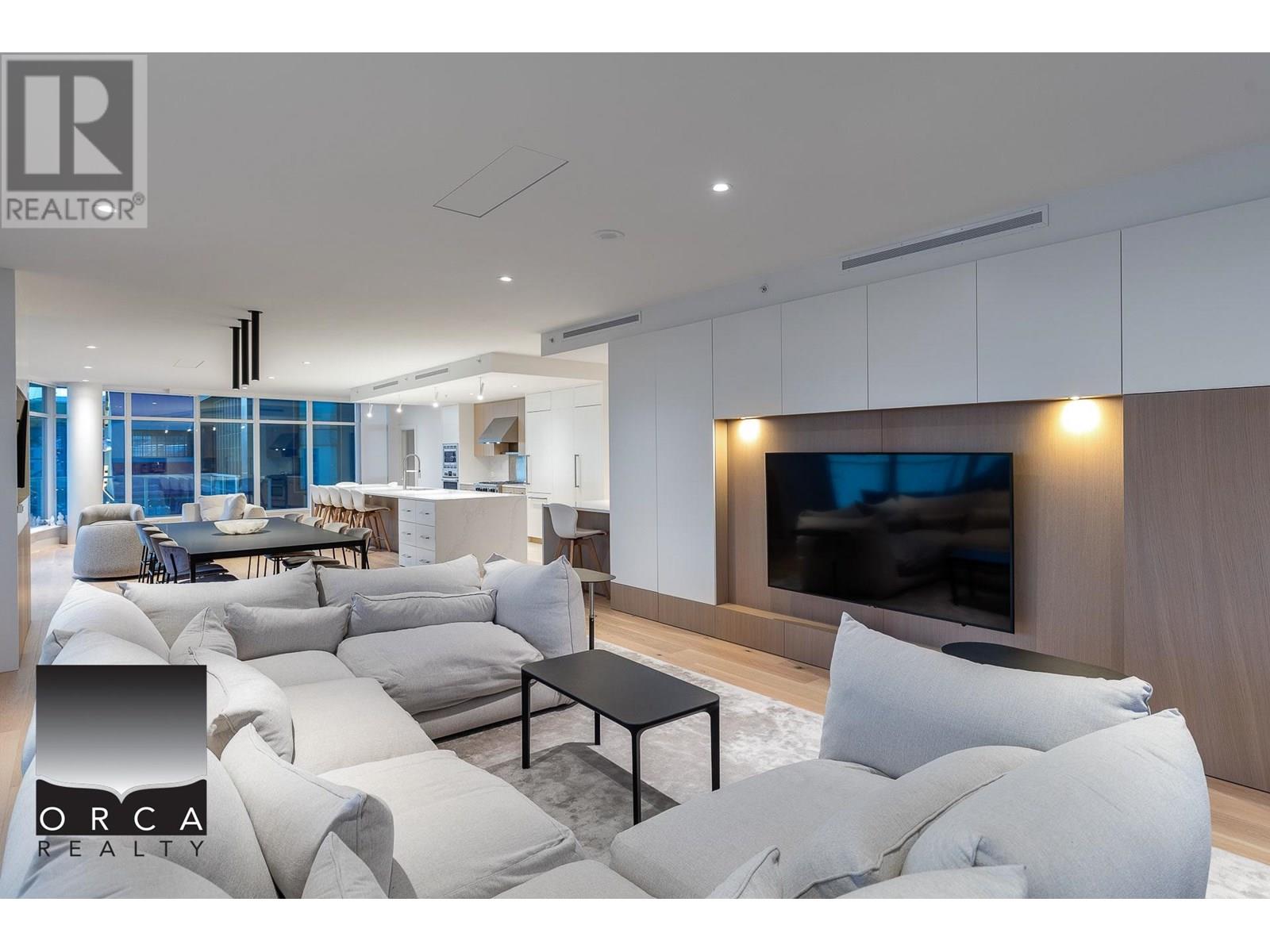 405 175 Victory Ship Way, North Vancouver, British Columbia  V7L 0G1 - Photo 16 - R3012605