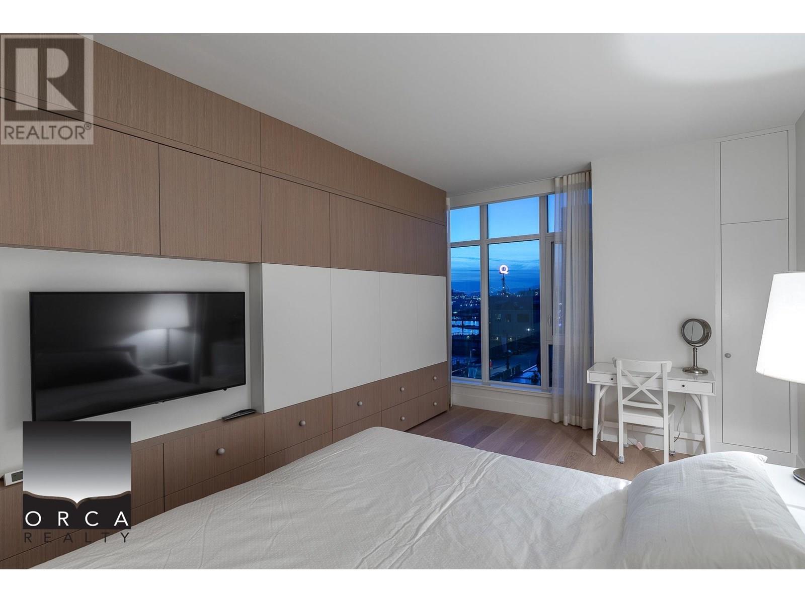 405 175 Victory Ship Way, North Vancouver, British Columbia  V7L 0G1 - Photo 17 - R3012605