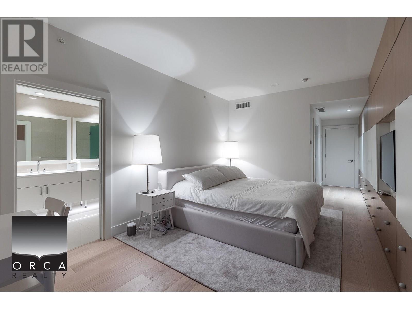 405 175 Victory Ship Way, North Vancouver, British Columbia  V7L 0G1 - Photo 18 - R3012605