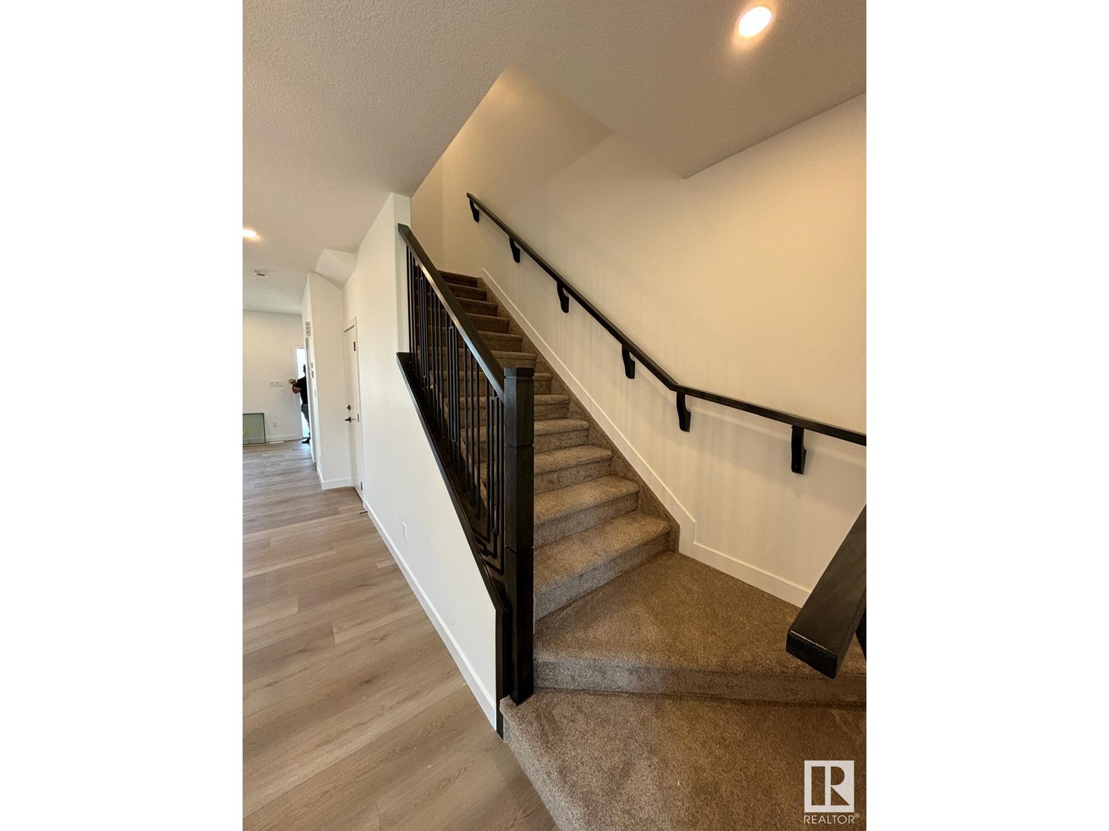 4207 38 St, Beaumont, Alberta  T4X 3B2 - Photo 9 - E4442158