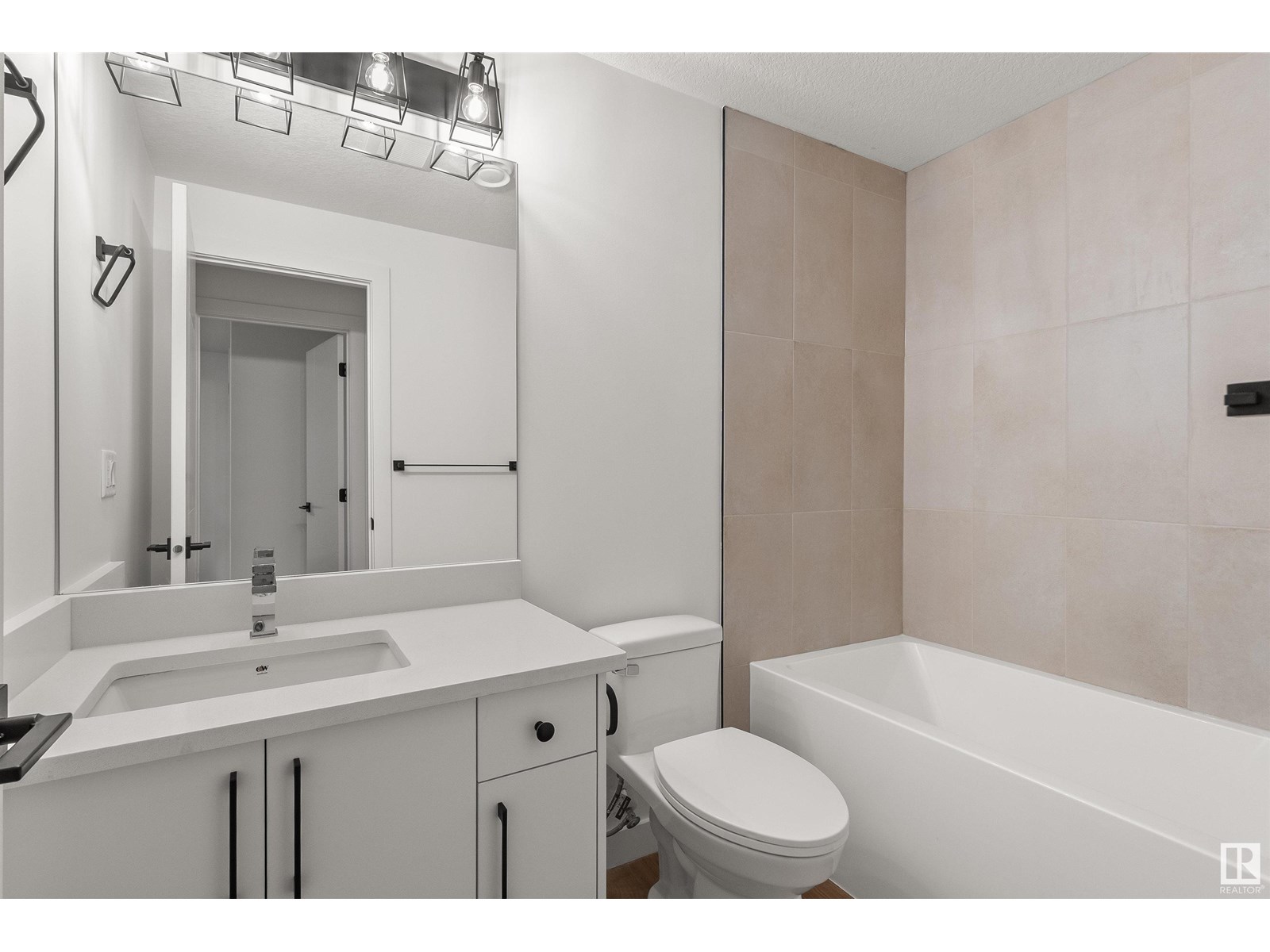 4207 38 St, Beaumont, Alberta  T4X 3B2 - Photo 12 - E4442158