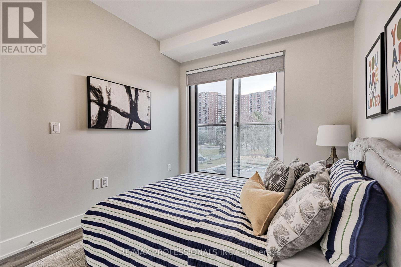 126 - 62 Dixfield Drive, Toronto, Ontario  M9C 3W1 - Photo 15 - W12217883