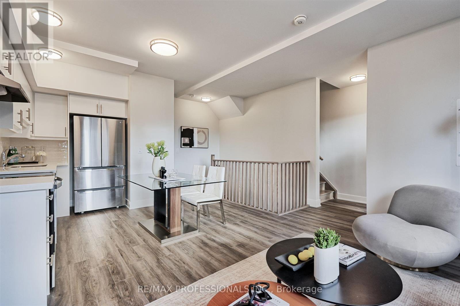 114 - 62 Dixfield Drive, Toronto, Ontario  M9C 3W1 - Photo 6 - W12217886
