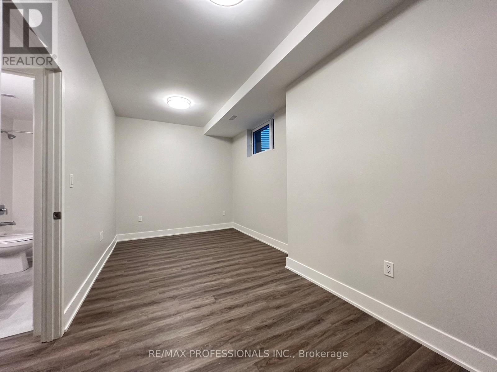 112 - 62 Dixfield Drive, Toronto, Ontario  M9C 3W1 - Photo 20 - W12217887