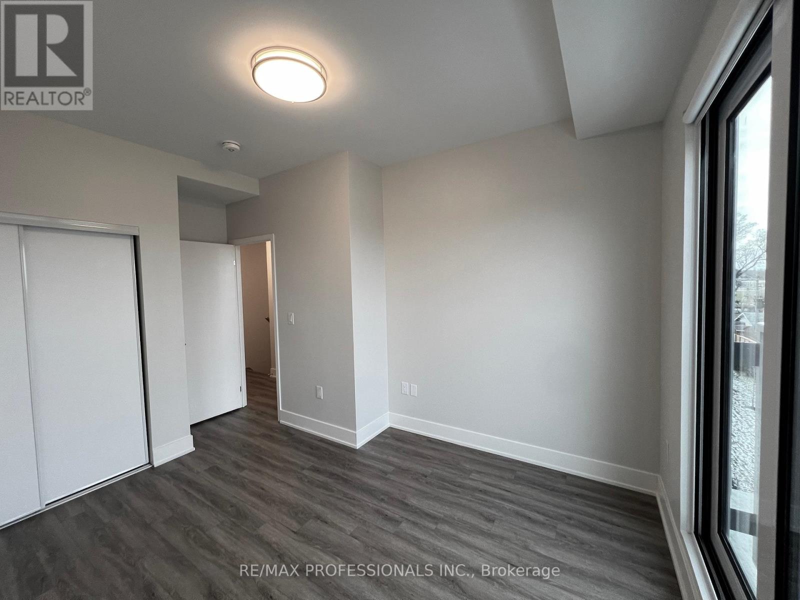 104 - 62 Dixfield Drive, Toronto, Ontario  M9C 3W1 - Photo 17 - W12217894
