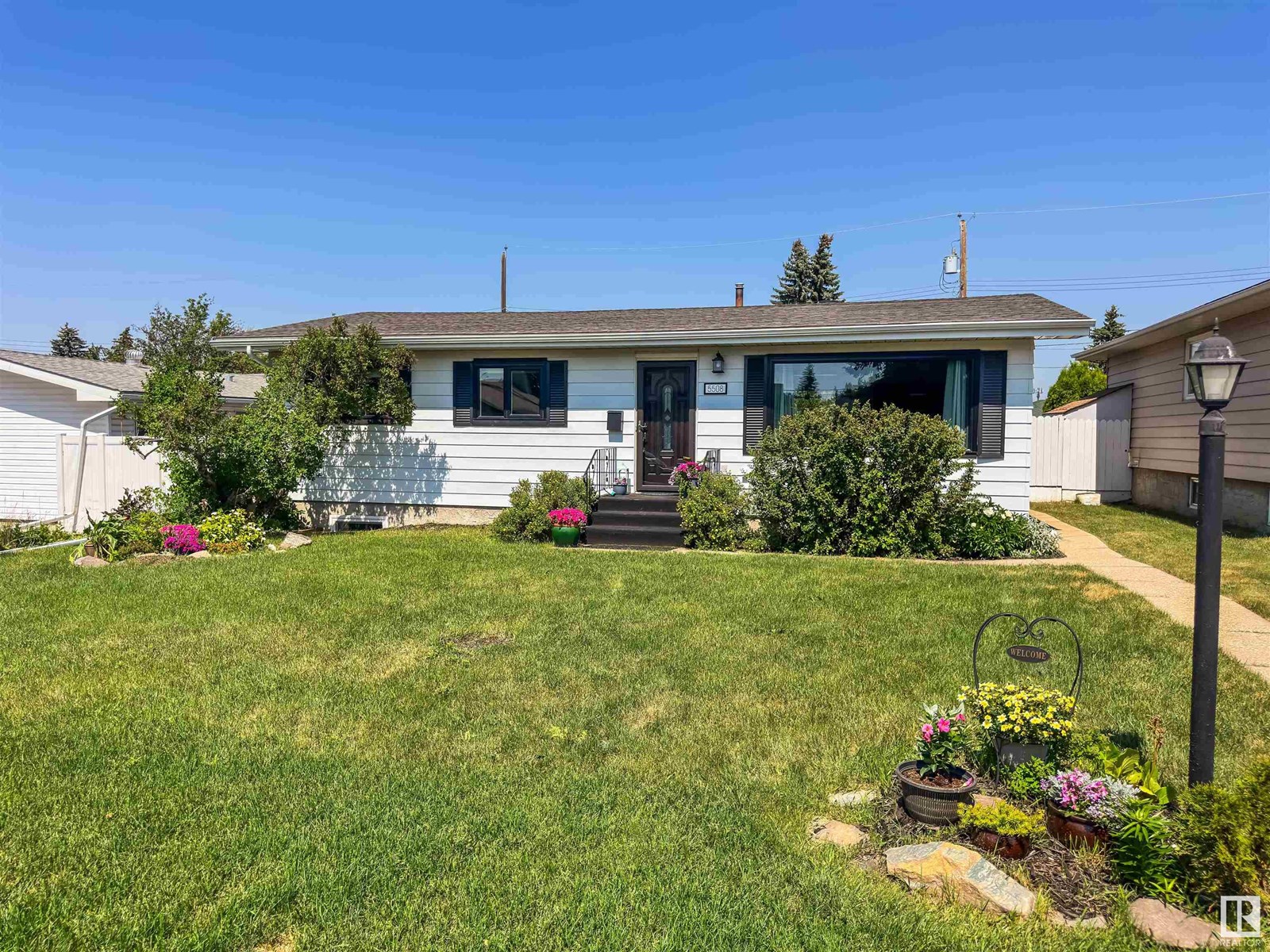5508 90A AV NW, Edmonton, Alberta