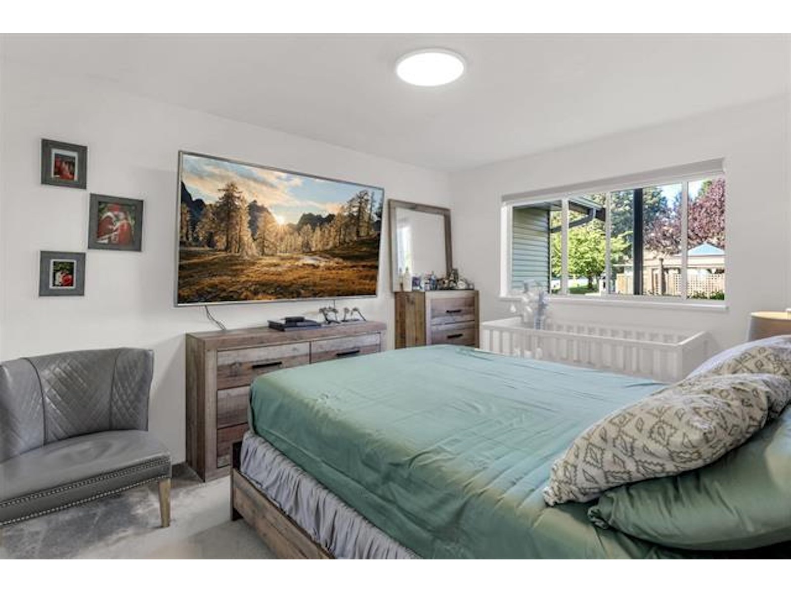 218 15991 Thrift Avenue, Surrey, British Columbia  V4B 2M9 - Photo 14 - R3014210