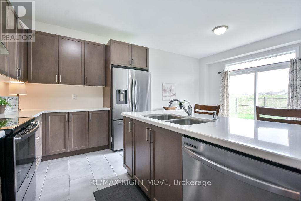 3117 Orion Boulevard, Orillia, Ontario  L3V 8L8 - Photo 8 - S12217932
