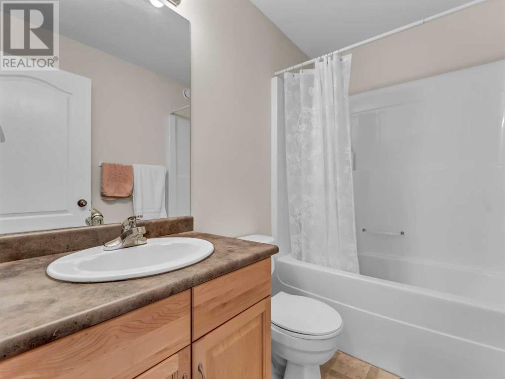 217 Washington Way Se, Medicine Hat, Alberta  T1A 8T9 - Photo 28 - A2230629