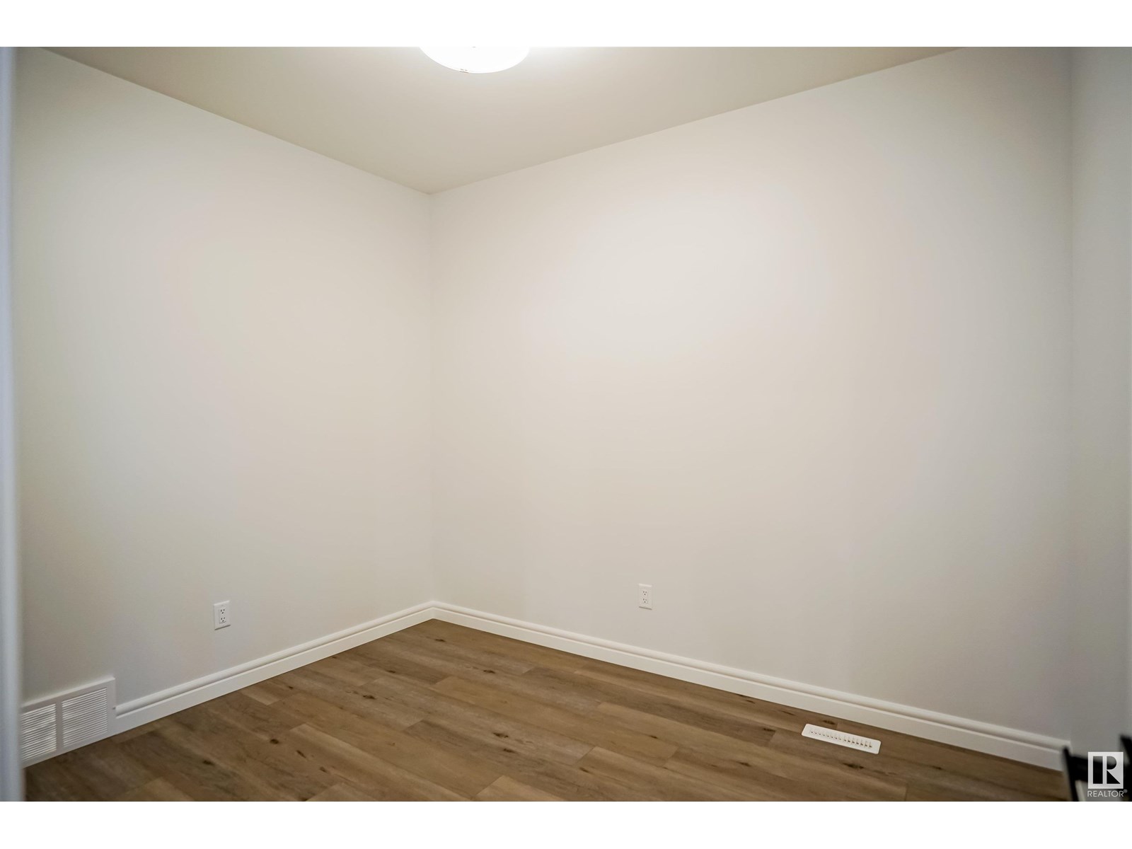 1535 11 Av Nw, Edmonton, Alberta  T6T 2N5 - Photo 19 - E4442160