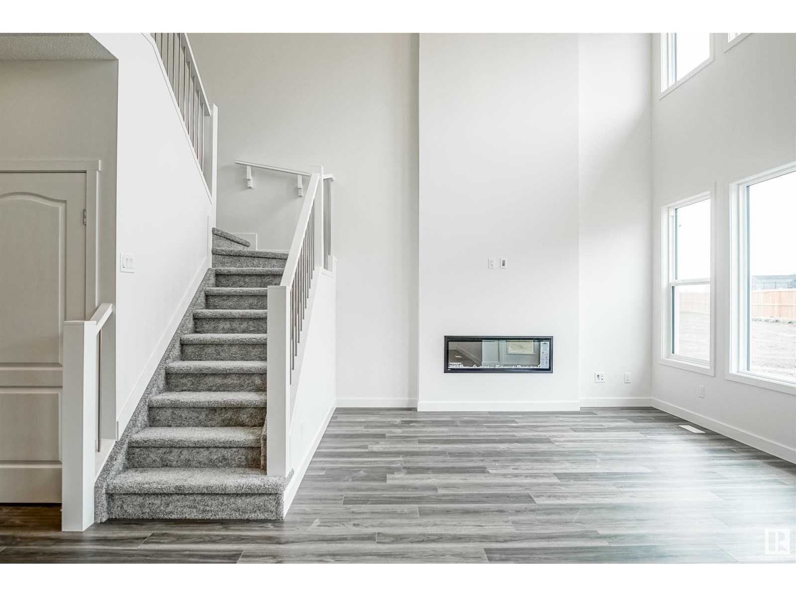 7223 182 Av Nw, Edmonton, Alberta  T5Z 0V6 - Photo 4 - E4442163