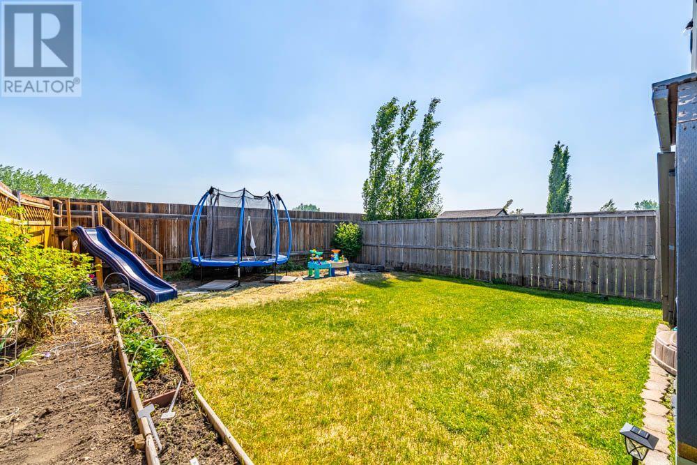 738 Carriage Lane Drive, Carstairs, Alberta  T0M 0N0 - Photo 37 - A2229329
