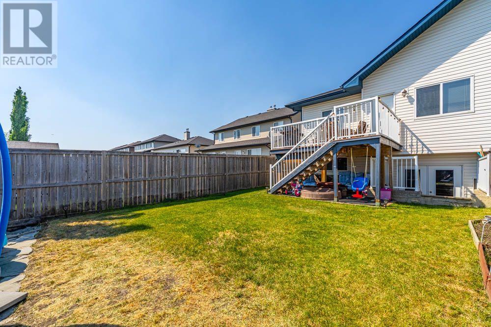 738 Carriage Lane Drive, Carstairs, Alberta  T0M 0N0 - Photo 38 - A2229329