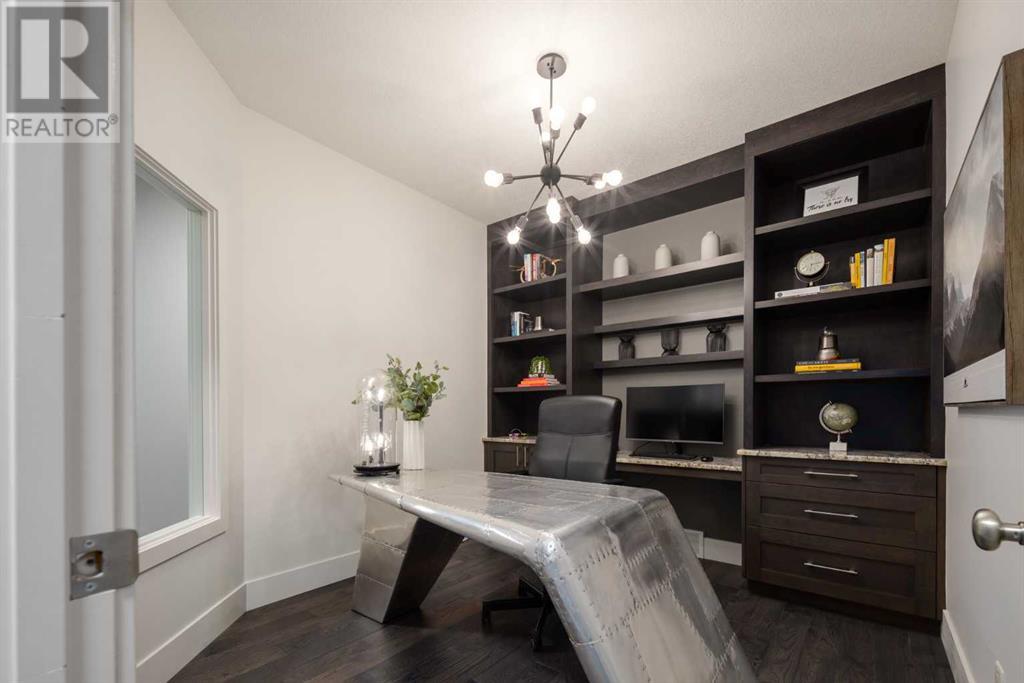 35 Aspen Dale Gate Sw, Calgary, Alberta  T3H 0R8 - Photo 3 - A2230441