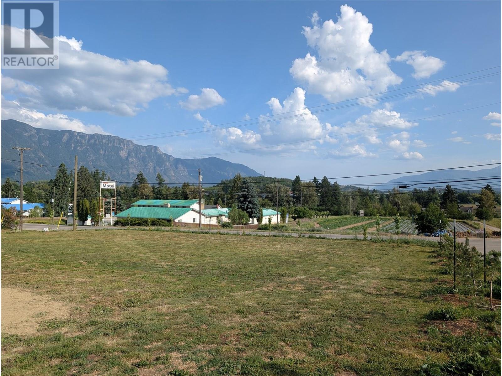 2628 3 Highway, Erickson, British Columbia  V0B 1K0 - Photo 5 - 10330056