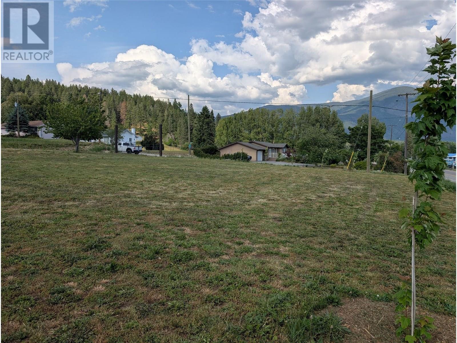 2628 3 Highway, Erickson, British Columbia  V0B 1K0 - Photo 8 - 10330056