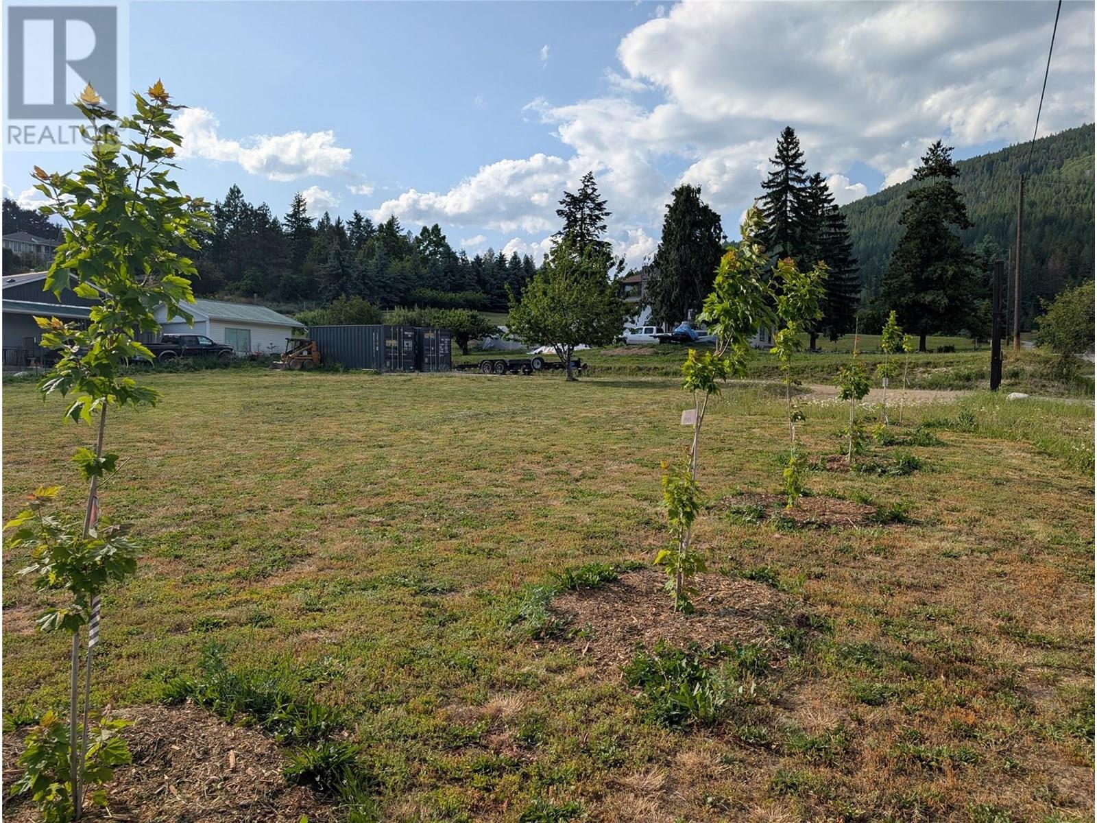 2628 3 Highway, Erickson, British Columbia  V0B 1K0 - Photo 10 - 10330056