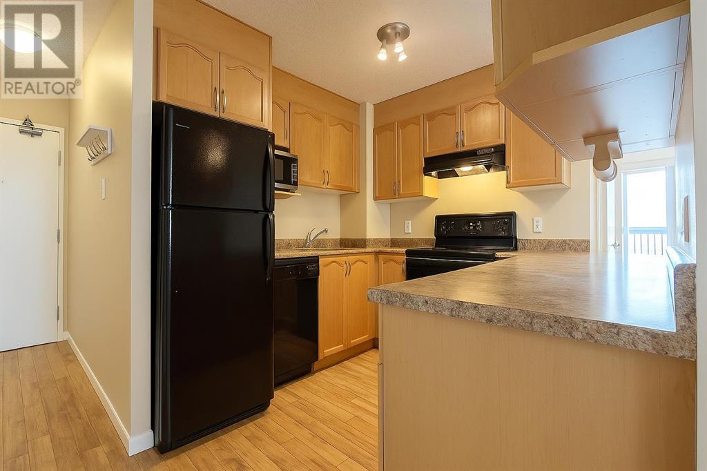 1108, 9715 110 Street, Edmonton, Alberta  T5K 2M1 - Photo 2 - A2229939