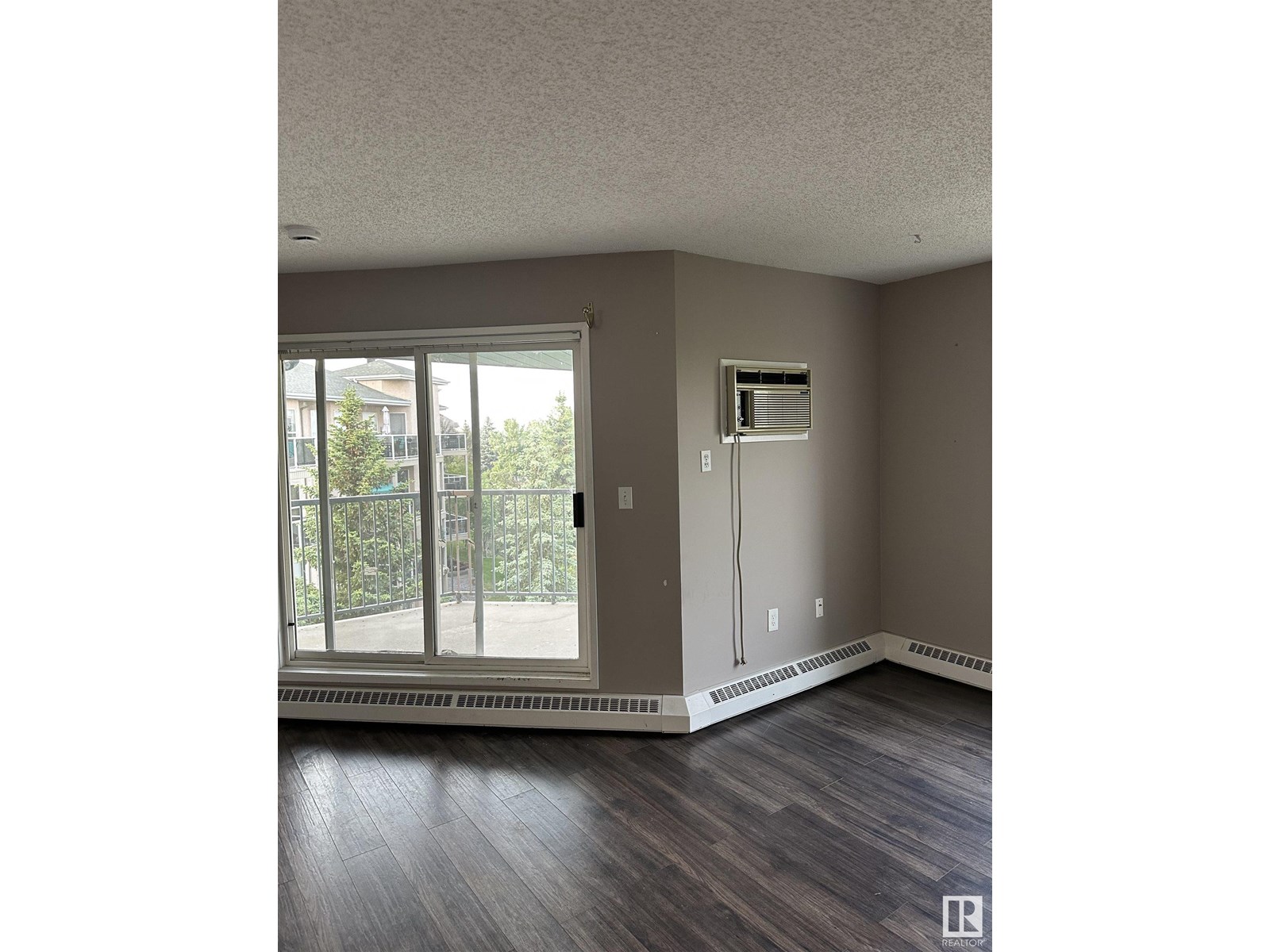 #407 9620 174 St Nw, Edmonton, Alberta  T5T 6B9 - Photo 6 - E4442170