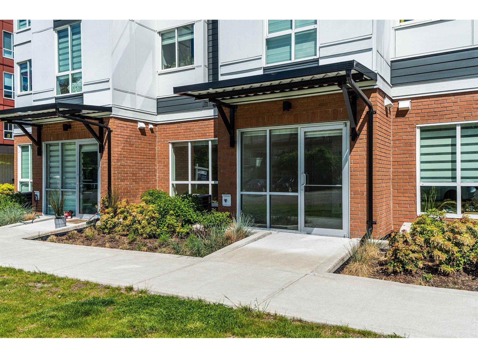 36 18855 72 Avenue, Surrey, British Columbia  V4N 6V6 - Photo 3 - R2998820