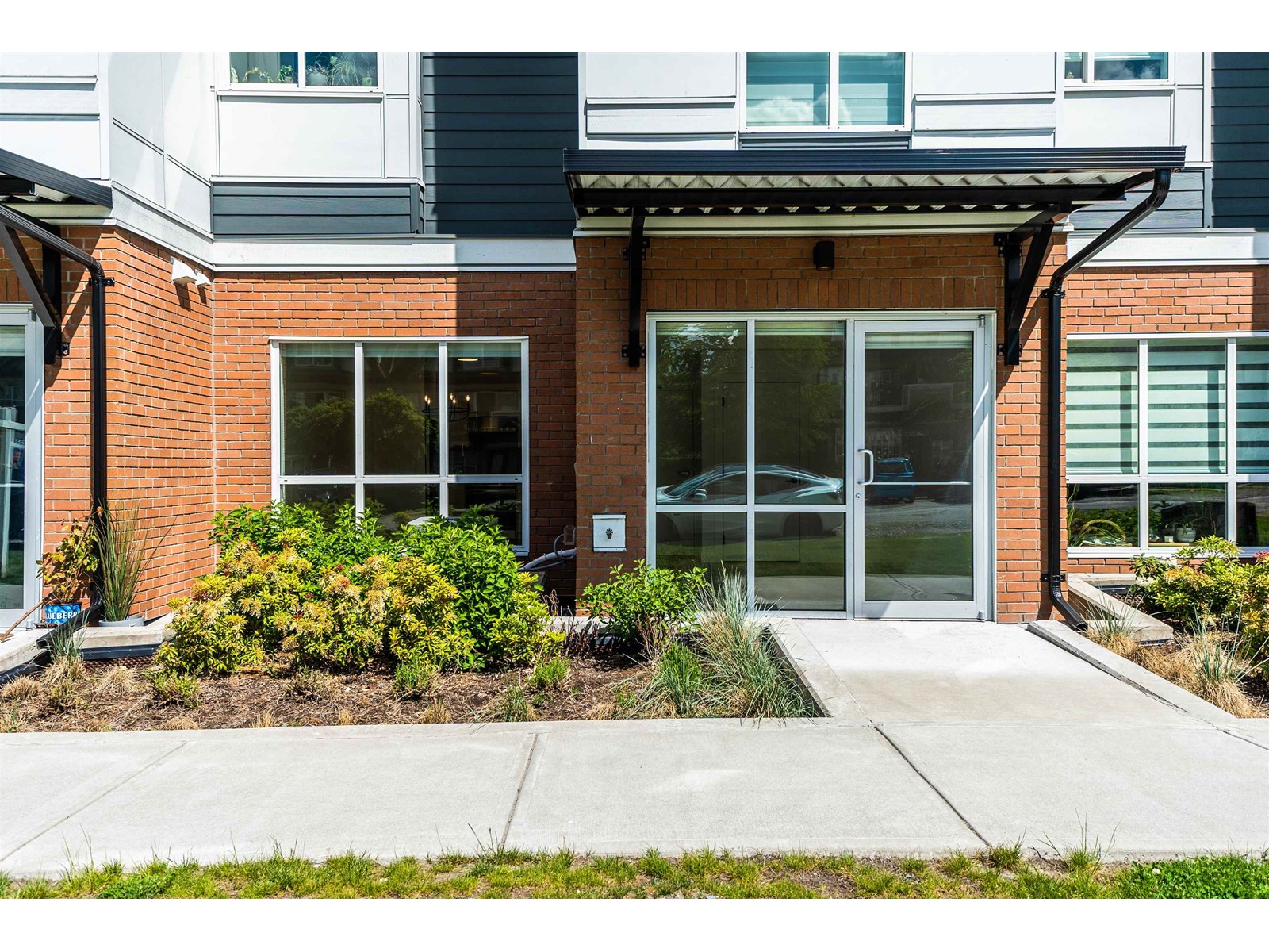 36 18855 72 Avenue, Surrey, British Columbia  V4N 6V6 - Photo 4 - R2998820