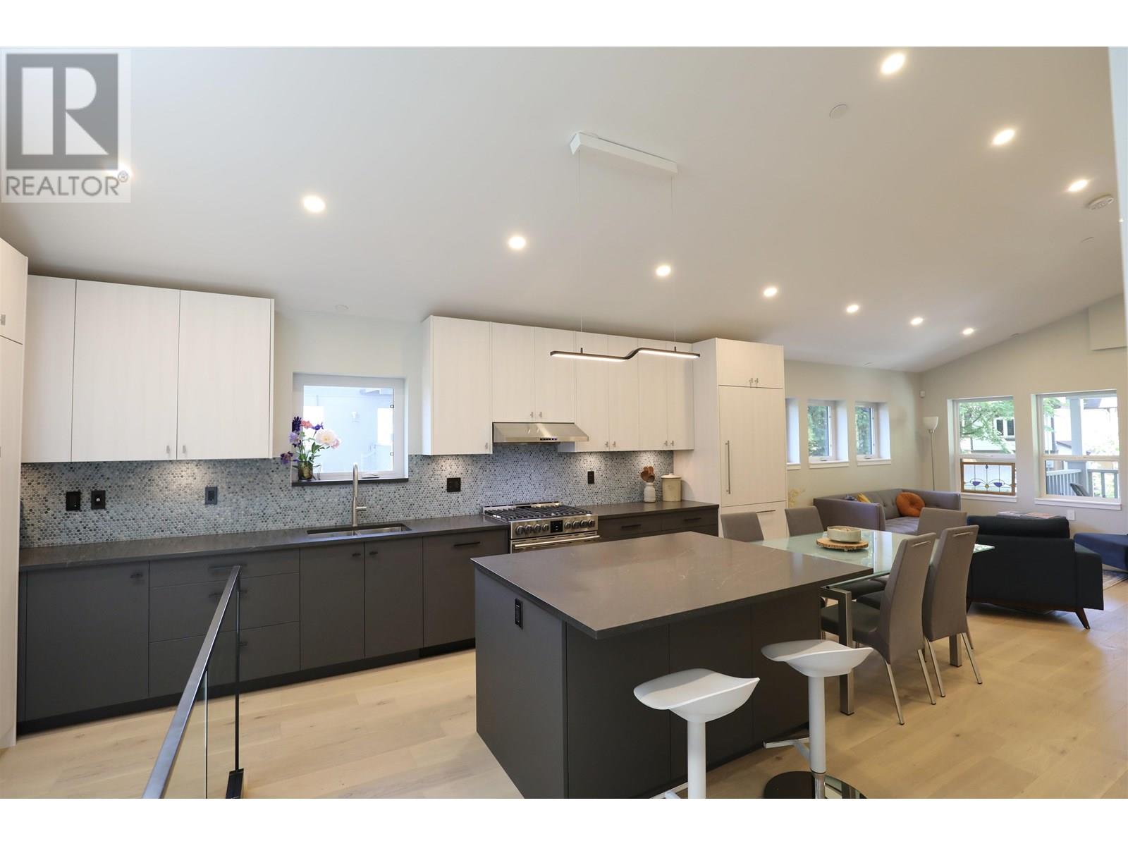 3372 Fleming Street, Vancouver, British Columbia  V5N 3V5 - Photo 12 - R3015065