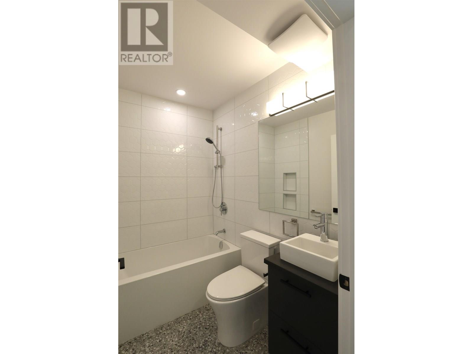 3372 Fleming Street, Vancouver, British Columbia  V5N 3V5 - Photo 29 - R3015065