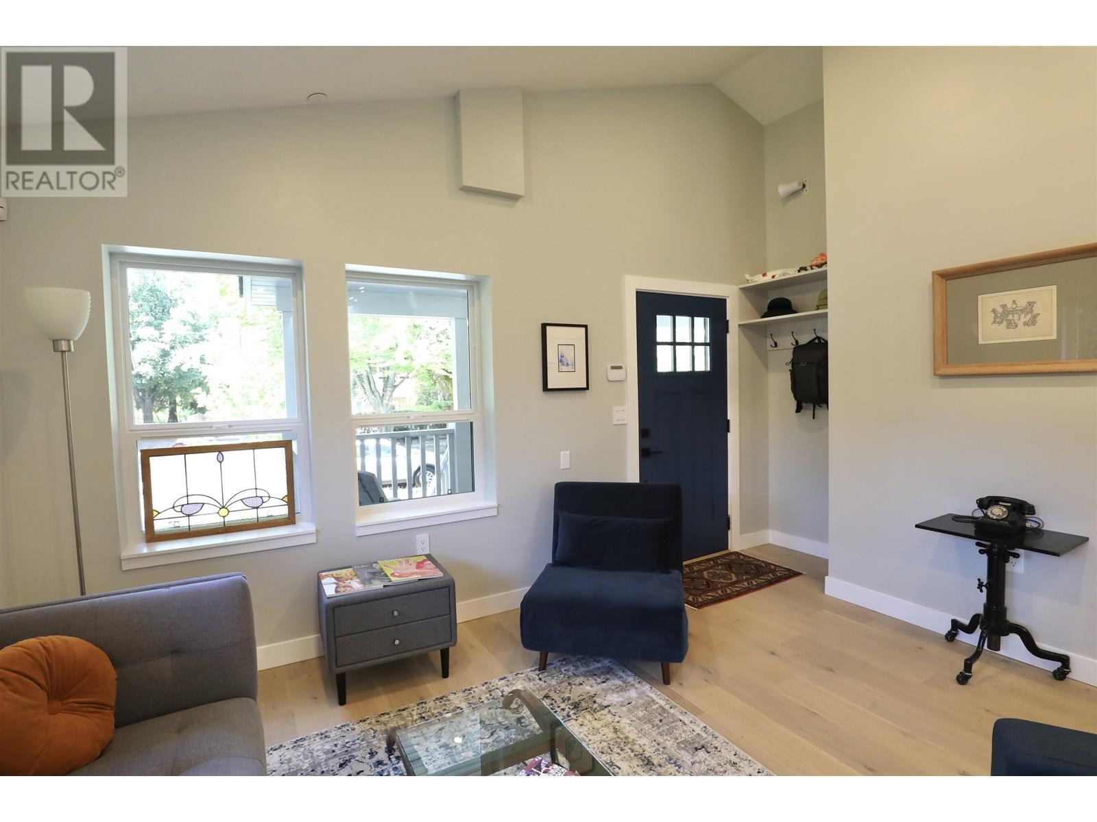 3372 Fleming Street, Vancouver, British Columbia  V5N 3V5 - Photo 10 - R3015065
