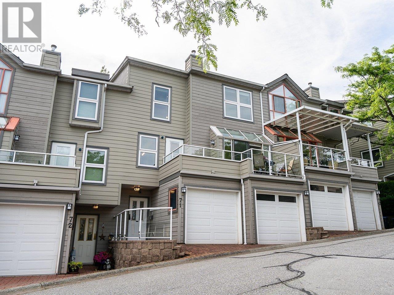 71 323 GOVERNORS COURT, New Westminster, British Columbia
