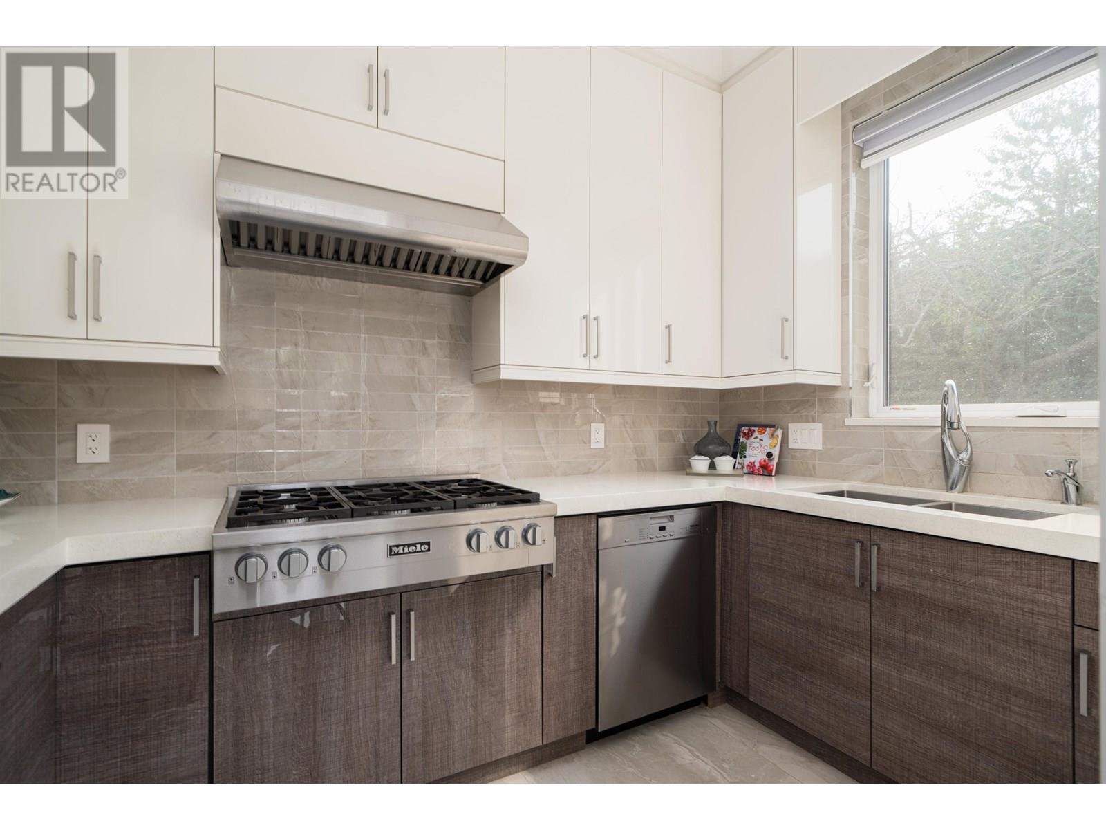 4668 Mahood Drive, Richmond, British Columbia  V7E 5C4 - Photo 15 - R2944165
