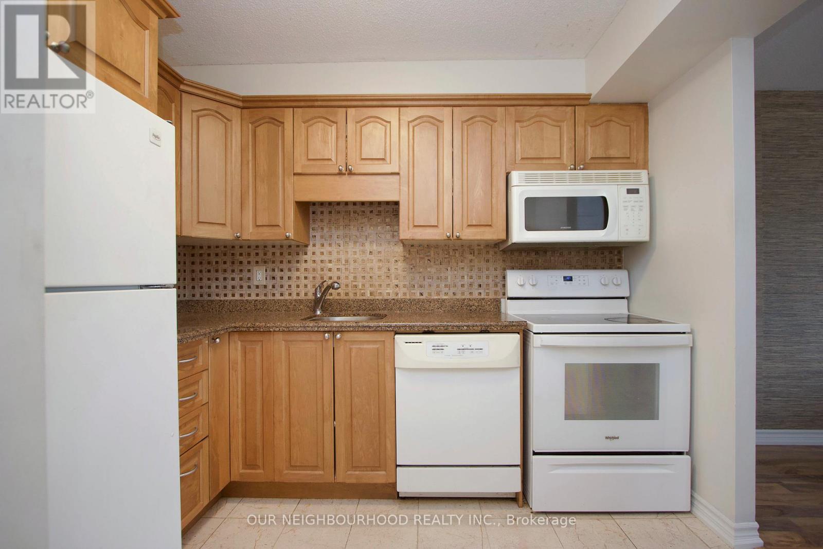 203 - 80 Athol Street E, Oshawa, Ontario  L1H 8B7 - Photo 7 - E12218020