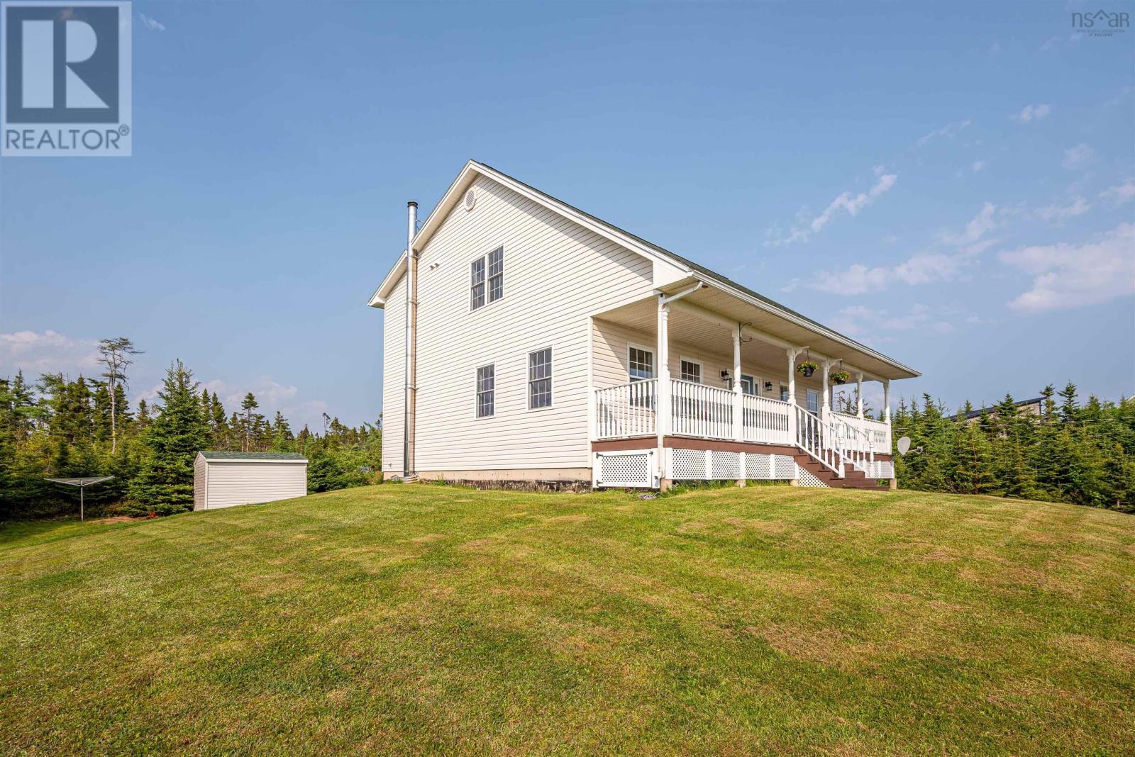 Property at 297 Leslie Road image 3