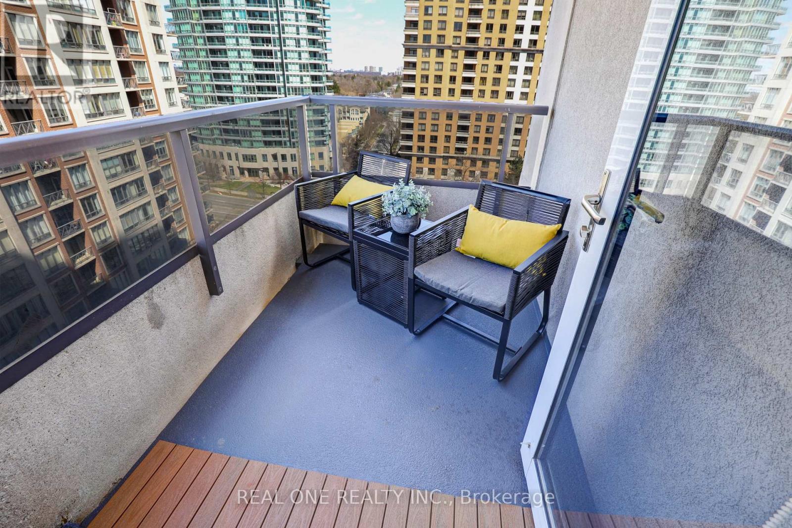 1121 - 500 Doris Avenue, Toronto, Ontario  M2N 0C1 - Photo 15 - C12100190