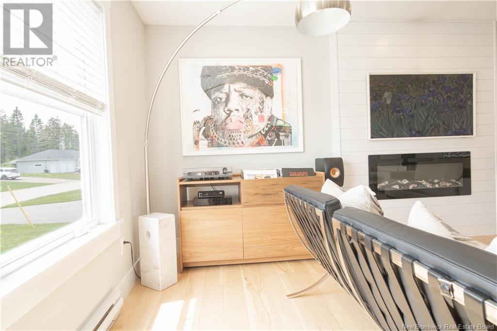Property at 124 Des Eleves image 5