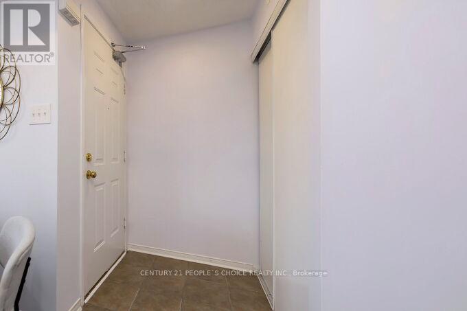 353 - 4975 Southampton Drive, Mississauga, Ontario  L5M 8C6 - Photo 4 - W12217963