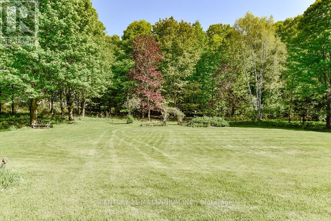 248504 5 Sideroad, Mono, Ontario  L9W 6L3 - Photo 37 - X12217961