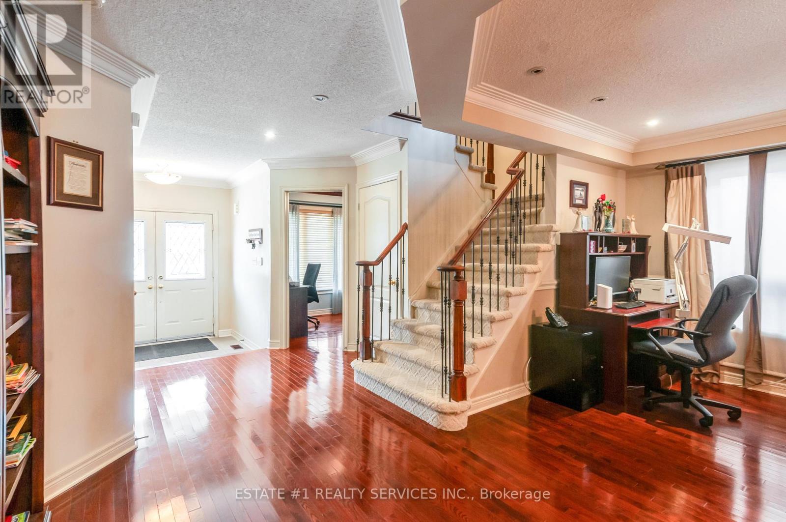 65 Brisdale Drive, Brampton, Ontario  L7A 3C1 - Photo 12 - W12214749