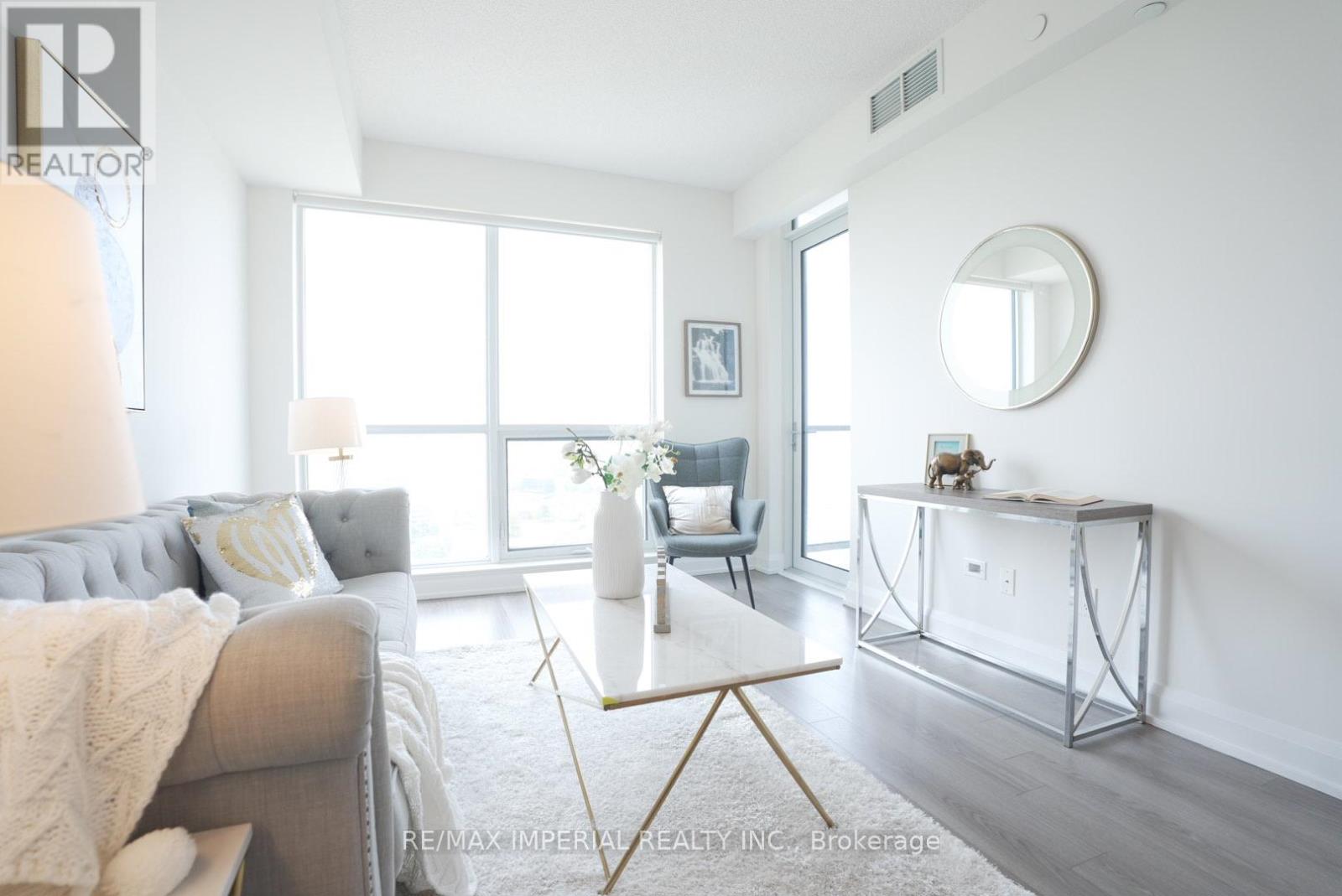 2303 - 18 Graydon Hall Drive, Toronto, Ontario  M3A 2Z9 - Photo 3 - C12214968