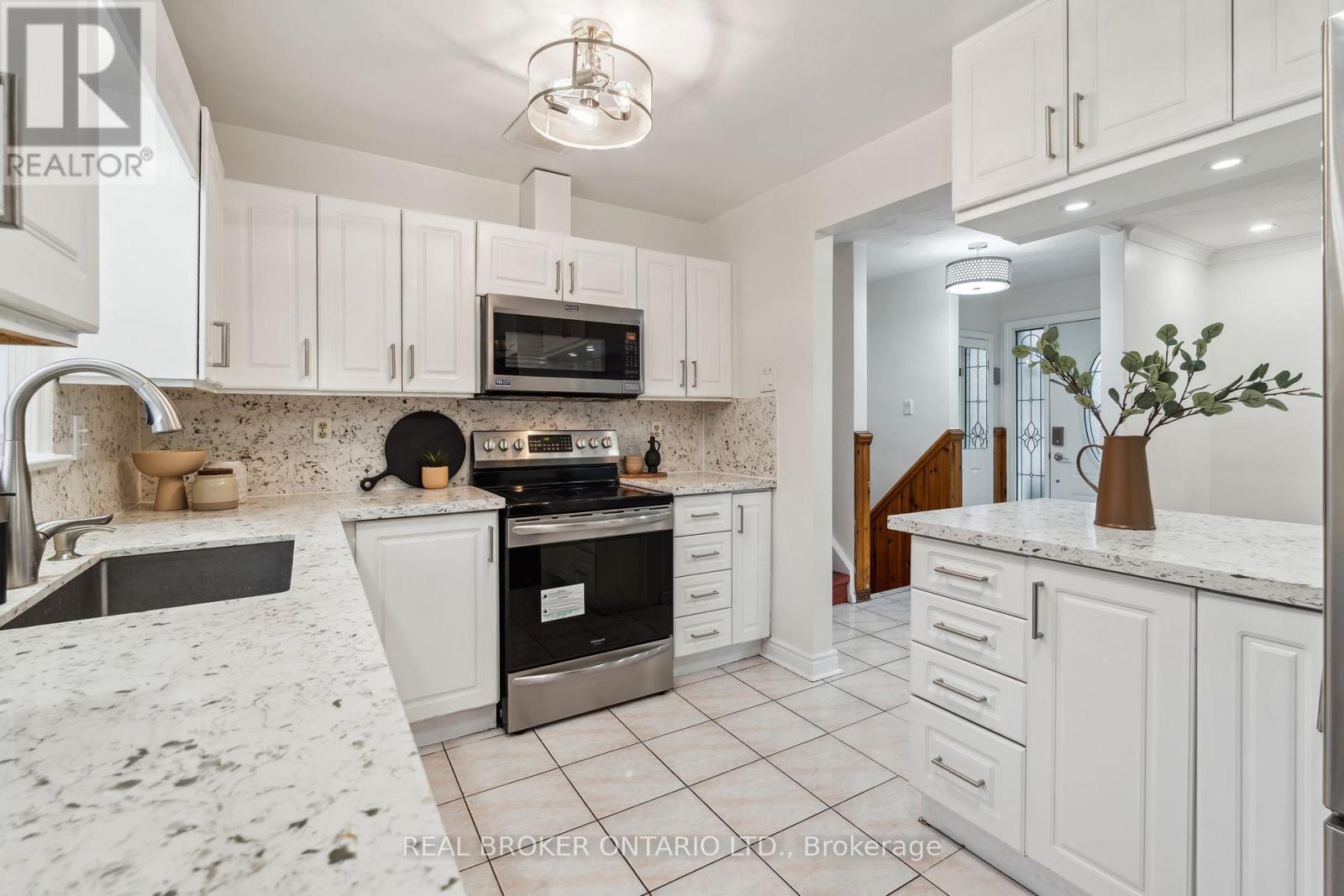 933 Scarborough Golf Clb Road, Toronto, Ontario  M1G 1J8 - Photo 12 - E12166752